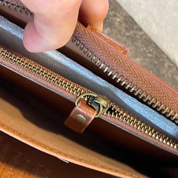 Wallet / phone case - Picture 4 of 7